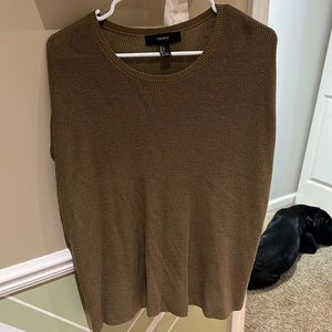 Forever 21 knitted vest